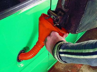 Цены на бензин в Ижевске  одни из самых низких в России