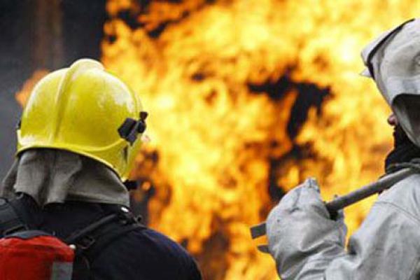 Миллионный ущерб нанес пожар частному хозяйству в Сарапуле
