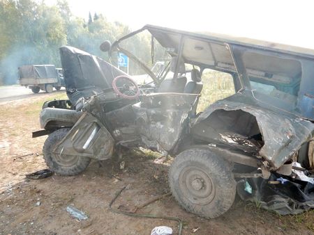 Пьяный бесправный водитель едва не убился с пассажирами в Сюмсинском районе