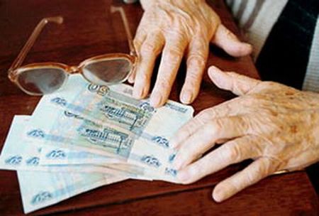 Кассир банка в Воткинске ограбила старушку на 140 тысяч рублей