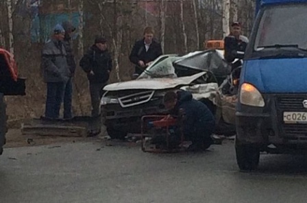Три машины столкнулись в Ижевске: пострадали два человека
