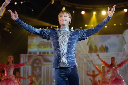 Евгений Плющенко презентовал свое ледовое шоу «Снежный король»