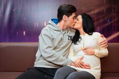 Беременная двойняшка из «Дома – 2» Юлия Колисниченко вышла замуж