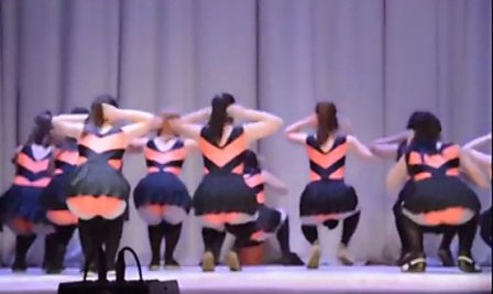 СК России заинтересовался эротическим танцем оренбургских школьниц