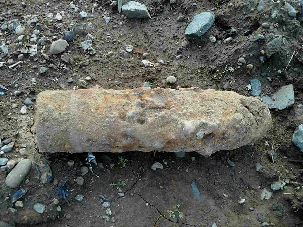 Артиллерийский шрапнельный снаряд обнаружили при ремонте автодороги в Балезино
