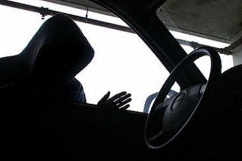 Работник воткинского автосервиса угнал автомобиль клиента