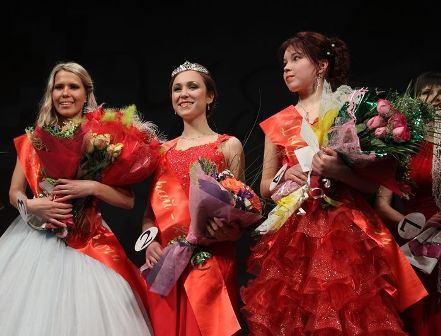 Победительницей конкурса «Чеберай-2014» стала красавица из Дебесского района