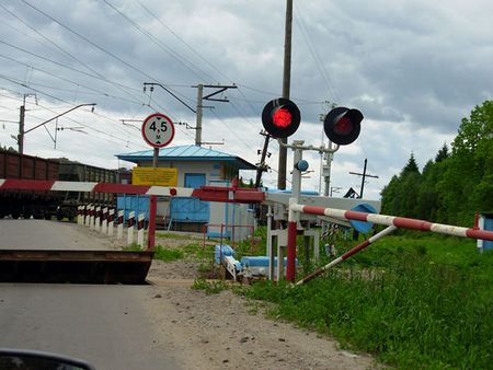 Сегодня ночью на улице Азина в Ижевске будет перекрыт железнодорожный переезд