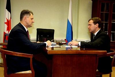 Медведев отменил должность президента Удмуртии