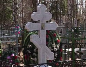 Воткинское кладбище будут охранять от вандалов