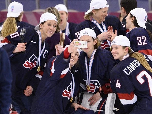 Хоккеистки женской сборной США снялись голыми для журнала