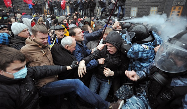 Украинские радикалы предложили Навальному устроить в России Майдан