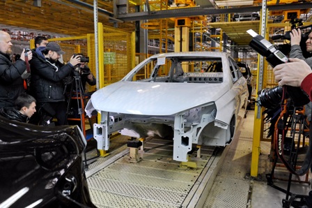 Производство пилотной серии автомобиля «Лада Веста» запущено в Удмуртии