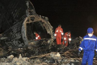 152 человек погибли в результате крушения пассажирского самолета под Исламабадом