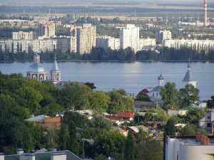 Взрыв в Воронеже полностью разрушил жилой дом, 1 человек погиб под завалами