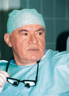 Главный кардиохирург России в Ижевске проведет две сложнейшие операции