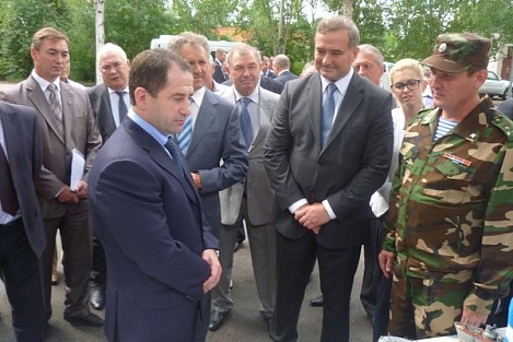 Михаил Бабич побывал в центре военно-патриотического воспитания в Пирогово