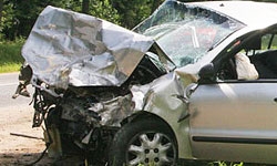 Renault  Logan разбился на трассе в Удмуртии