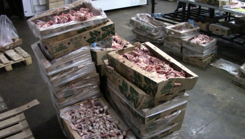 Опасное мясо кур изъяли из продажи в Ижевске