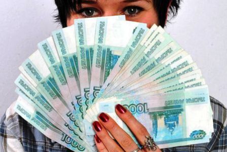Ижевчанка выманила у собутыльника 400 тысяч рублей