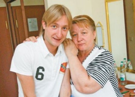 Мама Евгения Плющенко умерла от рака