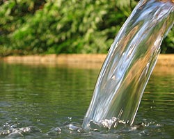 Предприятия Удмуртии смогут выбирать, где проводить химический анализ воды