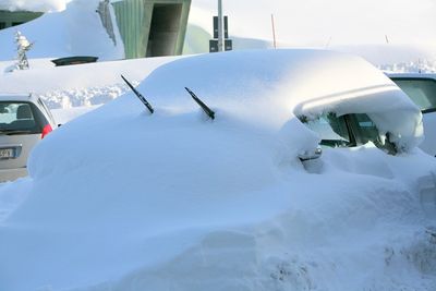 Загородная снегосвалка Ижевска переполнена, центральная площадь утонула в сугробах