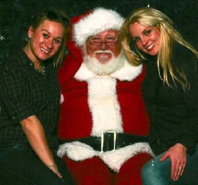 Бритни Спирс обручилась с Джейсоном Травиком накануне Рождества