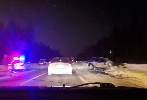 Женщина-водитель и ее пассажир погибли накануне в аварии на автодороге Ижевск-Воткинск
