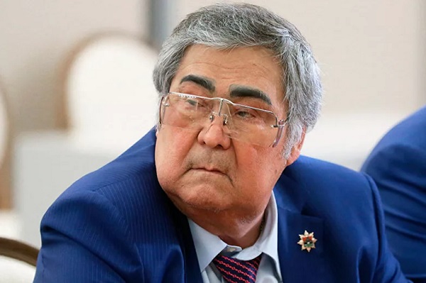 Аман Тулеев  занял должность ради него подавшего в отставку председателя парламента Кузбасса