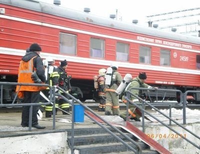 Пожарные поезда тушили огонь на станциях Ижевск и Агрыз
