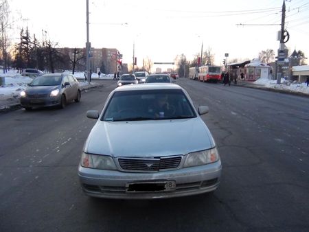 Взрослые не уследили за попавшими под машину школьниками в Ижевске