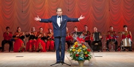 Художественный руководитель коллектива «Италмас» Анатолий Мамонтов оказался в доме престарелых