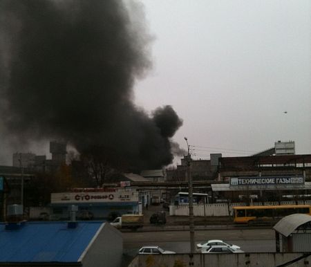 Дым в промзоне Ижевска появился из-за горящего мусора 