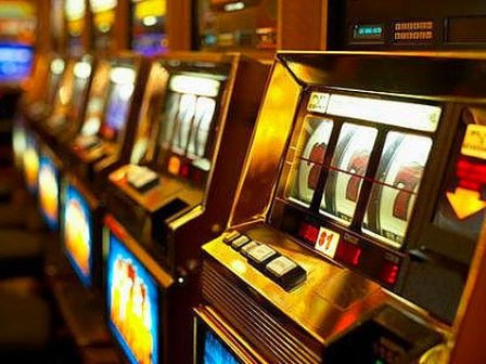 Житель Сарапула, организовавший подпольное казино, заработал 16 миллионов рублей