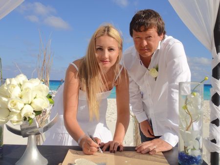 Руководитель пресс-службы администрации Ижевска поделилась свадебными снимками
