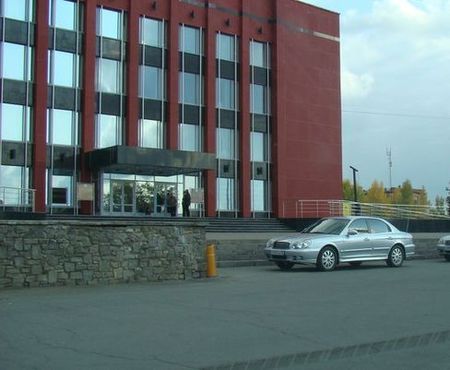 Силовики проводят выемку документов в кабинете администрации Ижевска