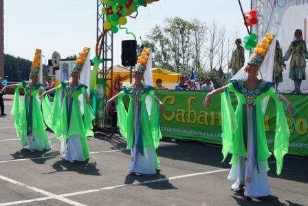 Традиционный праздник татарского и башкирского народа «Сабантуй» прошел в Ижевске
