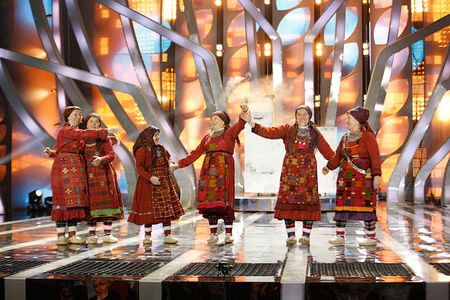 Букмекеры: «Бурановские бабушки» могут уступить победу певице Лорин на «Евровидении»