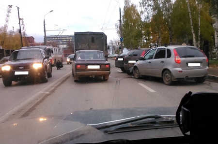 Накануне в Ижевске произошло ДТП с участием 4 автомобилей