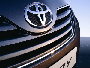 В Ижевске вновь похищены запасные колеса c автомобилей «Тойота»