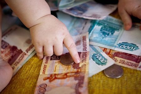 Житель Удмуртии задолжал по алиментам более 360 тысяч рублей