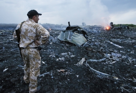 «Черные ящики», разбившегося под Донецком «Боинга», будут расшифровывать в Великобритании 