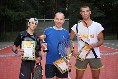 Чемпионат по большому теннису завершился в Воткинске