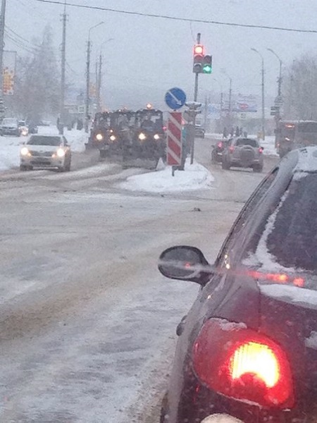 Снегопад в Ижевске неожиданно вернул "жестянщикам" их профессиональный праздник