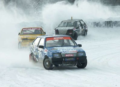 Кубок зимних трековых автогонок уехал из Ижевска в Курган