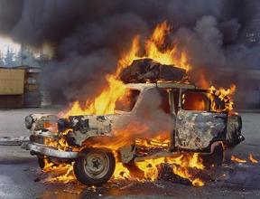 В Удмуртии во время сварочных работ загорелся автомобиль