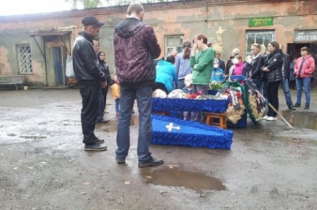 В Глазовском районе простились с детьми, погибшими под колесами нетрезвого водителя