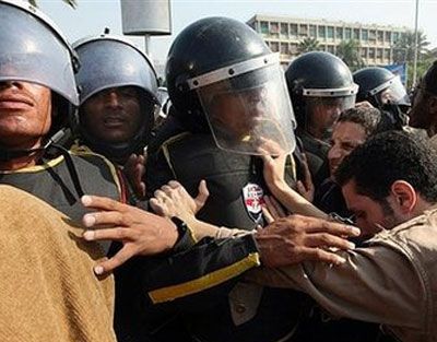 Экс-президент Египта впал в кому после отставки