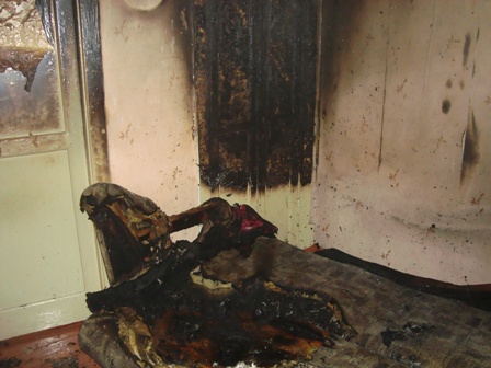 Курение в квартире привело к пожару в Глазове